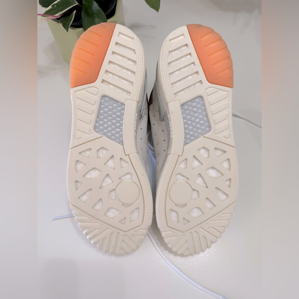 NWOB Adidas Rivalry RM - Picture 13 of 16